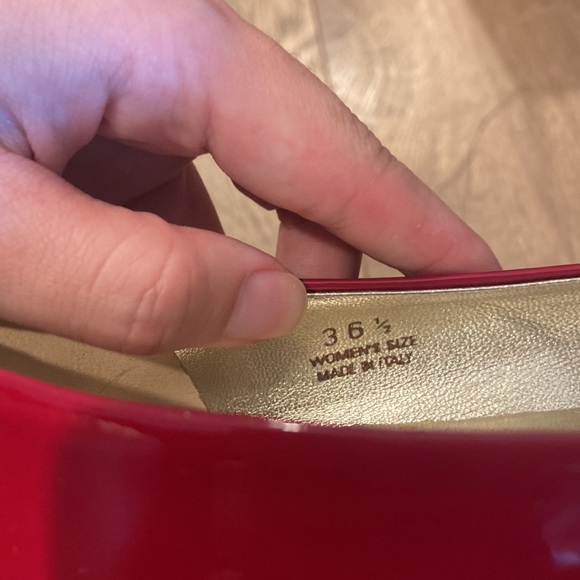 COPY - Roger Vivier Red ballet flat - Picture 3 of 4
